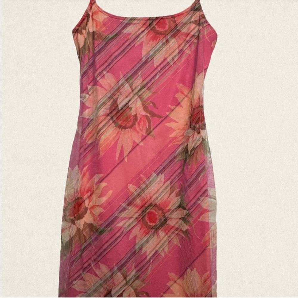 My Michelle Y2K Vintage Sleeveless Sunflower Asymmetrical Hem Pullover Dress. - Picture 3 of 8